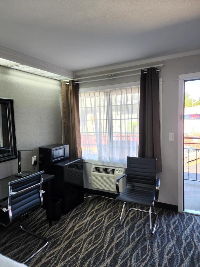 Executive Lodge Портланд Екстериор снимка