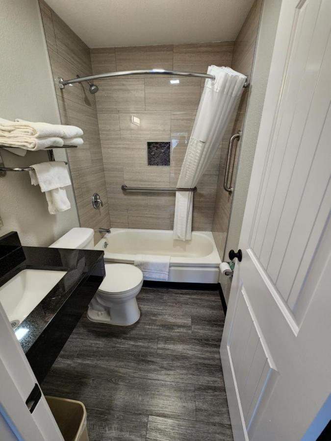 Executive Lodge Портланд Екстериор снимка